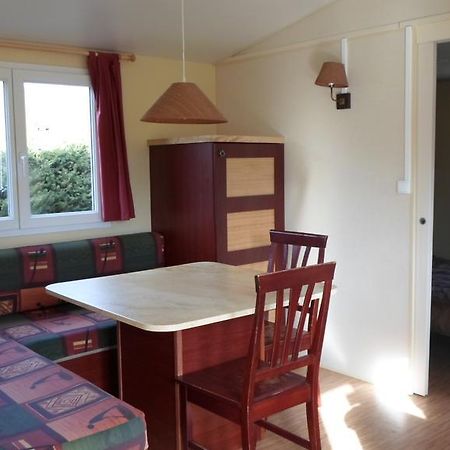 Camping Les Pinasses La Chapelle  외부 사진