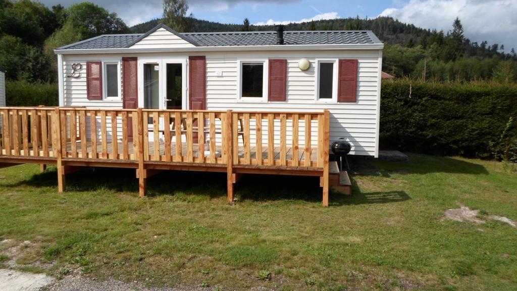 Camping Les Pinasses La Chapelle  외부 사진